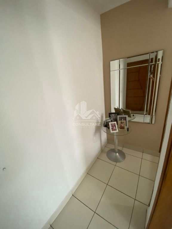 Apartamento à venda com 2 quartos, 70m² - Foto 6