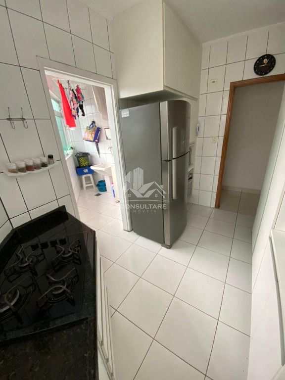 Apartamento à venda com 2 quartos, 70m² - Foto 16