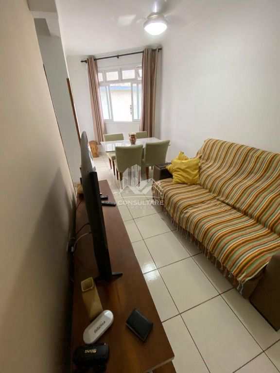 Apartamento à venda com 2 quartos, 70m² - Foto 2