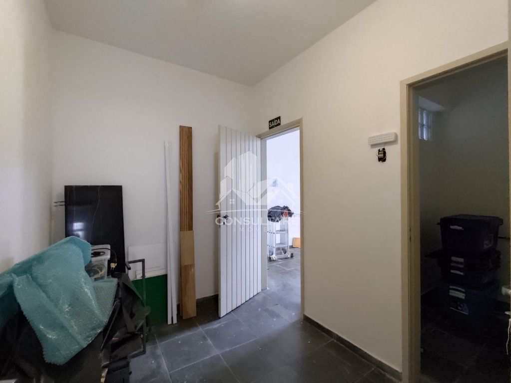 Casa para alugar com 1 quarto, 340m² - Foto 18