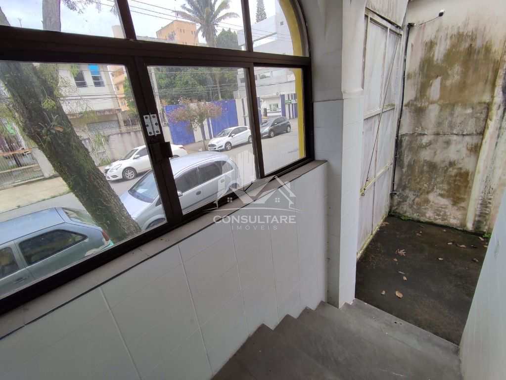 Casa para alugar com 1 quarto, 340m² - Foto 9