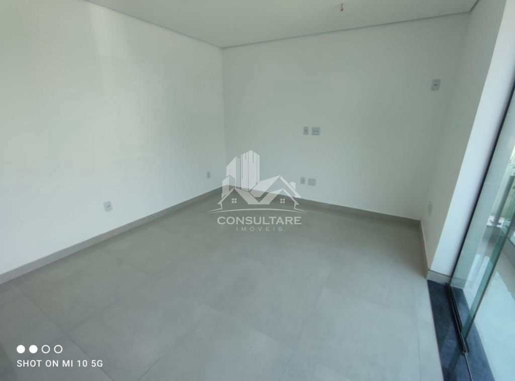 Casa à venda com 2 quartos, 100m² - Foto 12