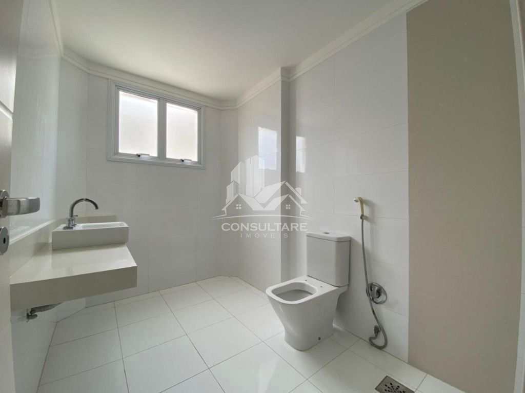 Apartamento para alugar com 4 quartos, 230m² - Foto 23