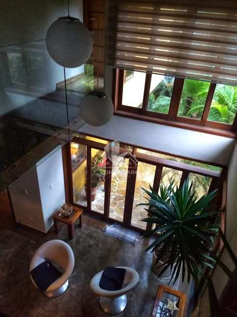 Casa à venda com 3 quartos, 270m² - Foto 14