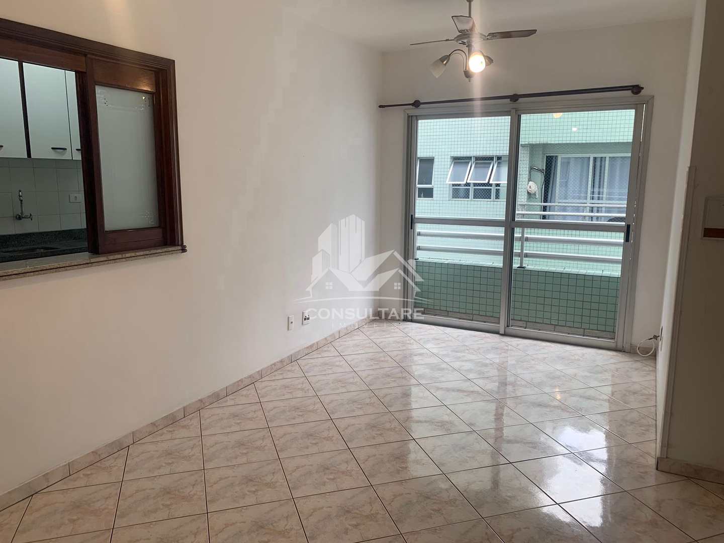 Apartamento à venda com 2 quartos, 90m² - Foto 2