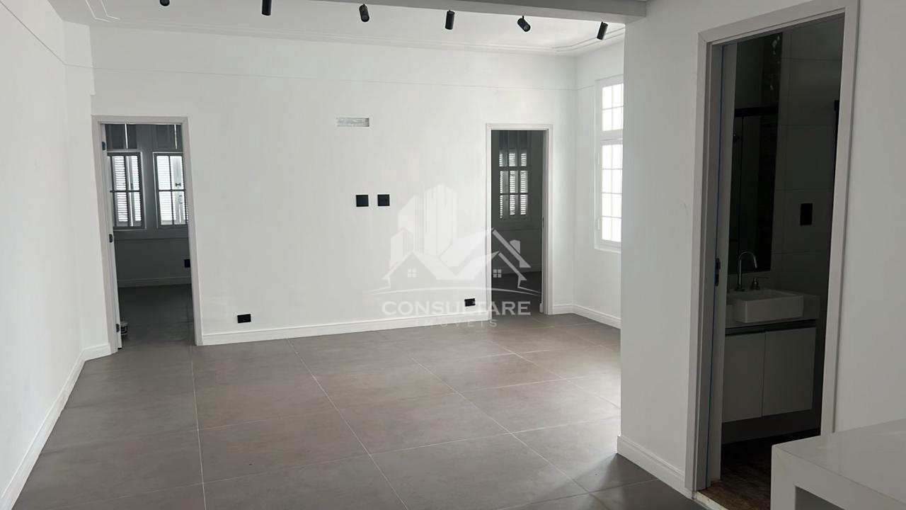 Apartamento à venda com 2 quartos, 80m² - Foto 17