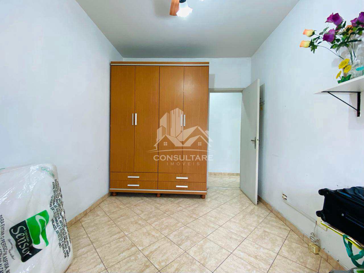 Apartamento à venda com 2 quartos, 70m² - Foto 11