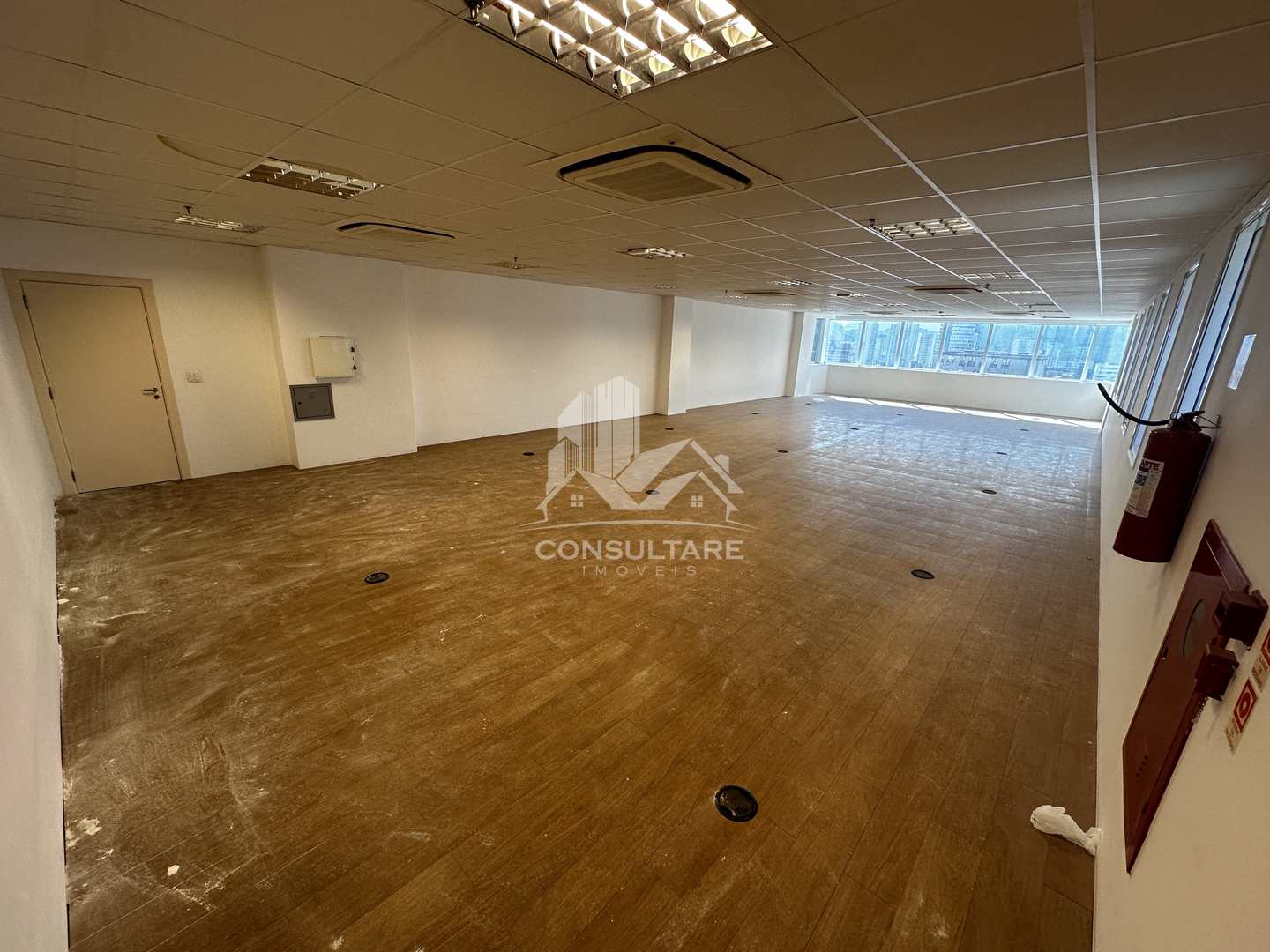 Conjunto Comercial-Sala para alugar, 169m² - Foto 1