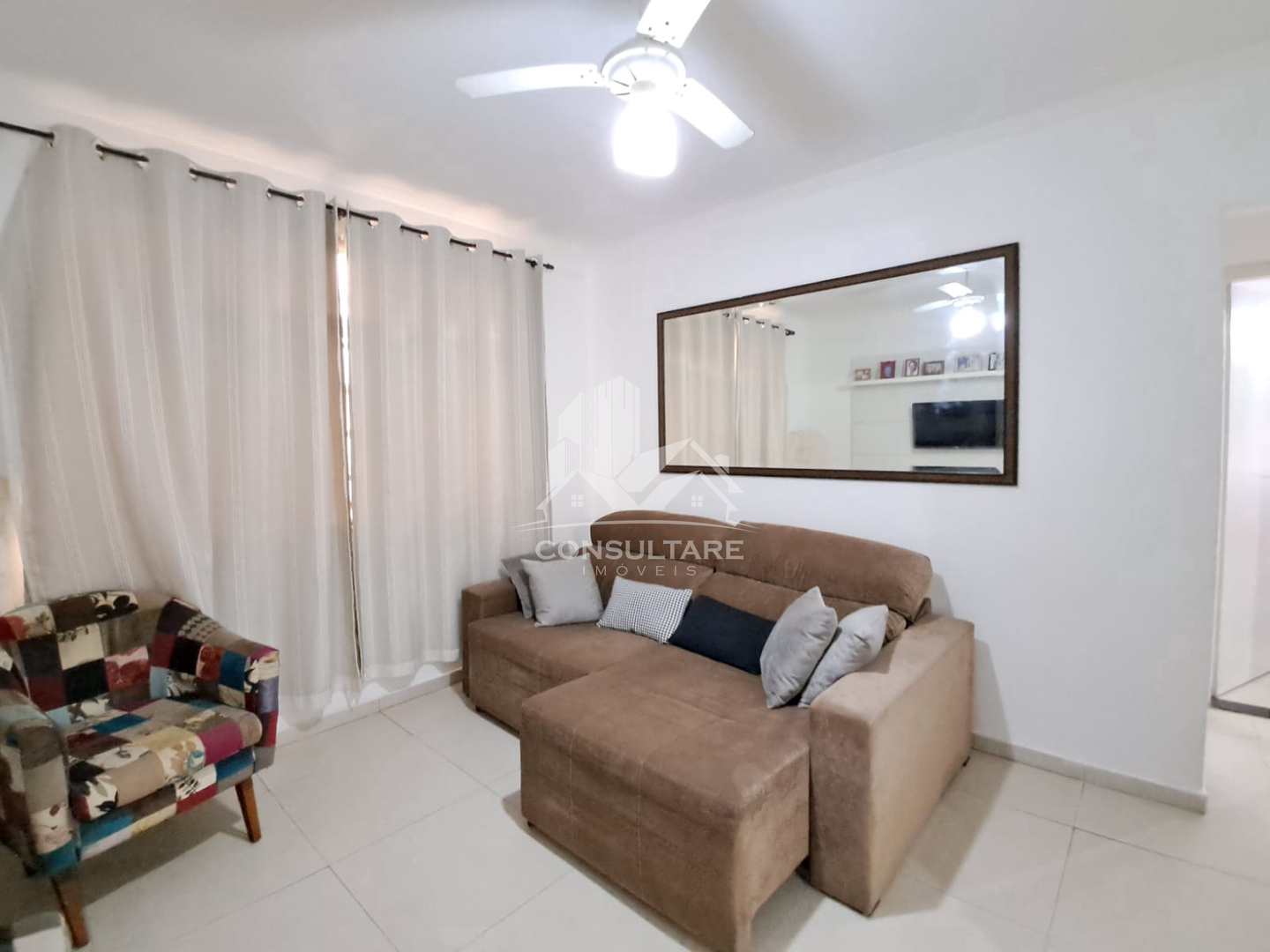 Apartamento à venda com 2 quartos, 70m² - Foto 3