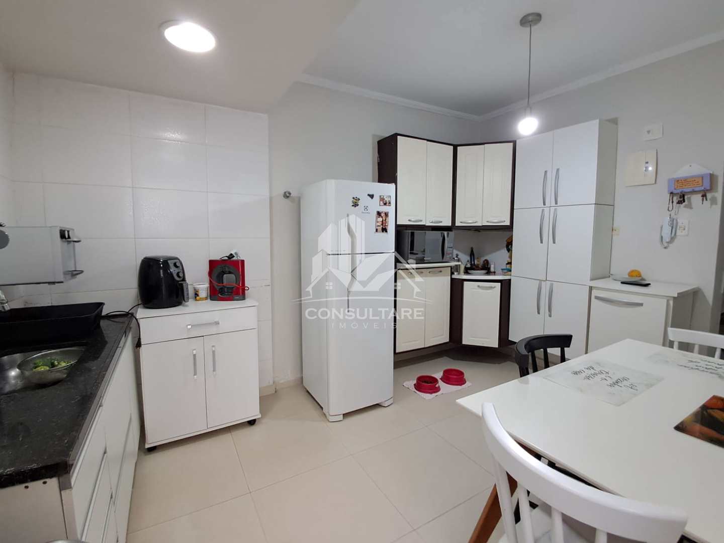 Apartamento à venda com 2 quartos, 70m² - Foto 12