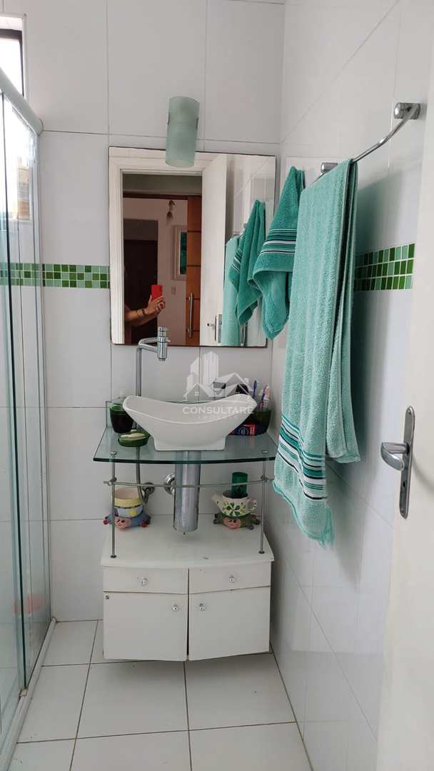 Apartamento à venda com 2 quartos, 70m² - Foto 21