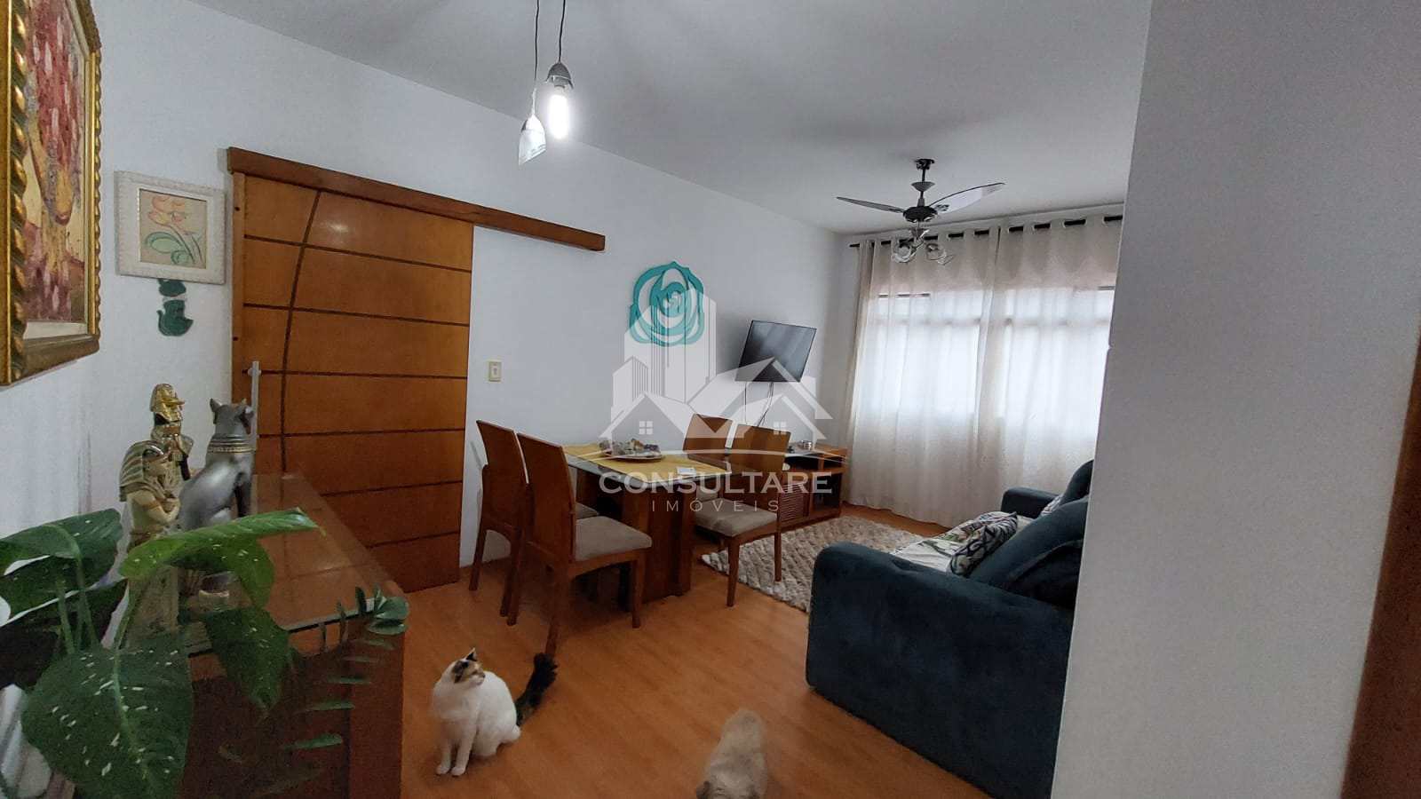 Apartamento à venda com 2 quartos, 70m² - Foto 1