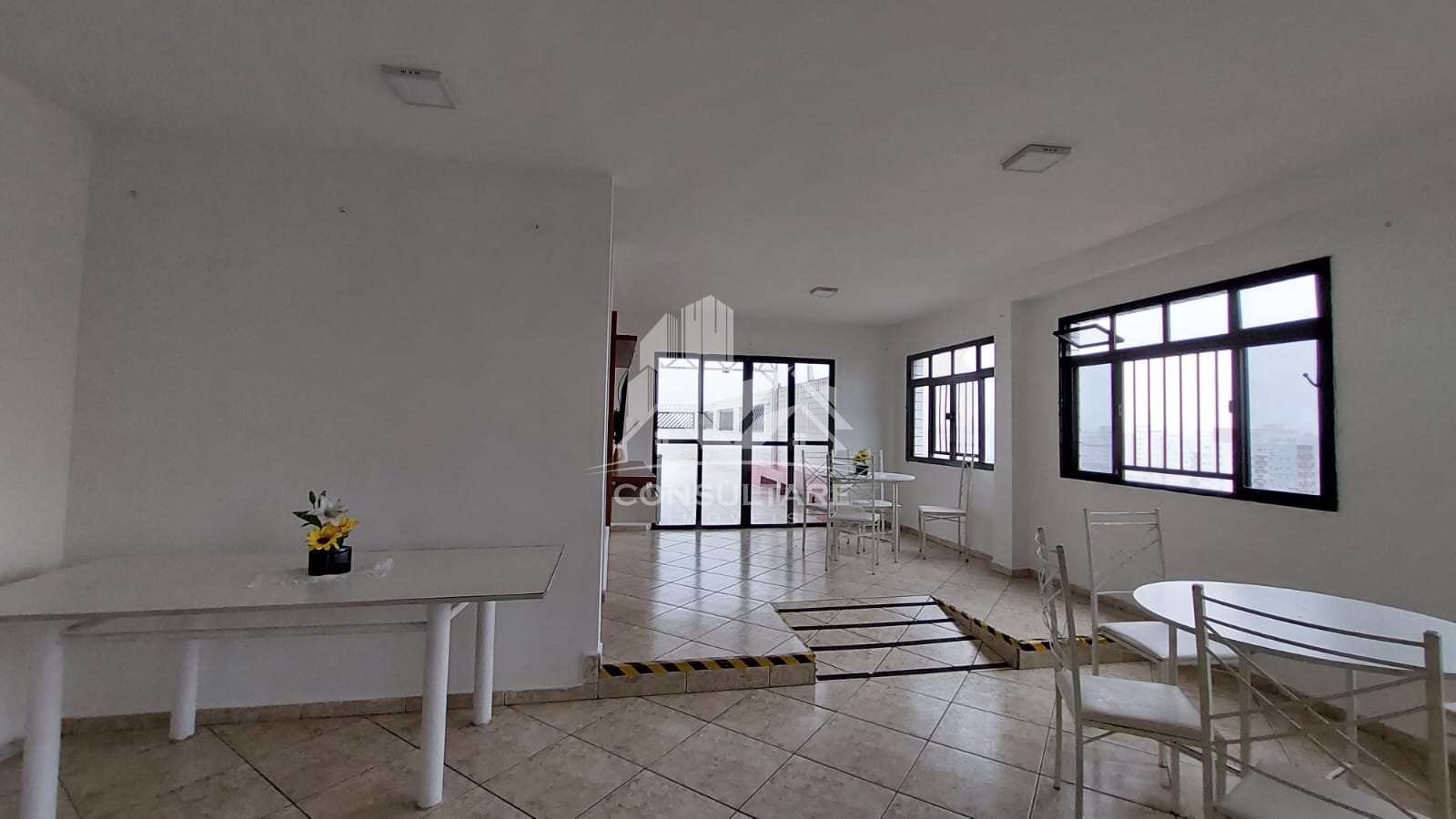 Apartamento à venda com 2 quartos, 70m² - Foto 28