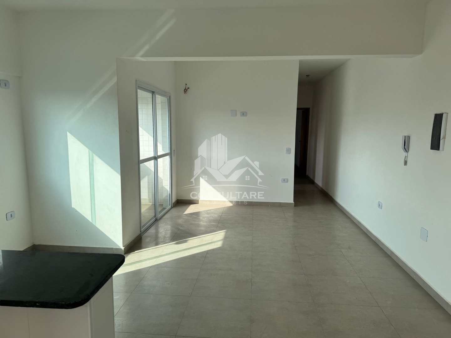 Apartamento à venda com 2 quartos, 68m² - Foto 1