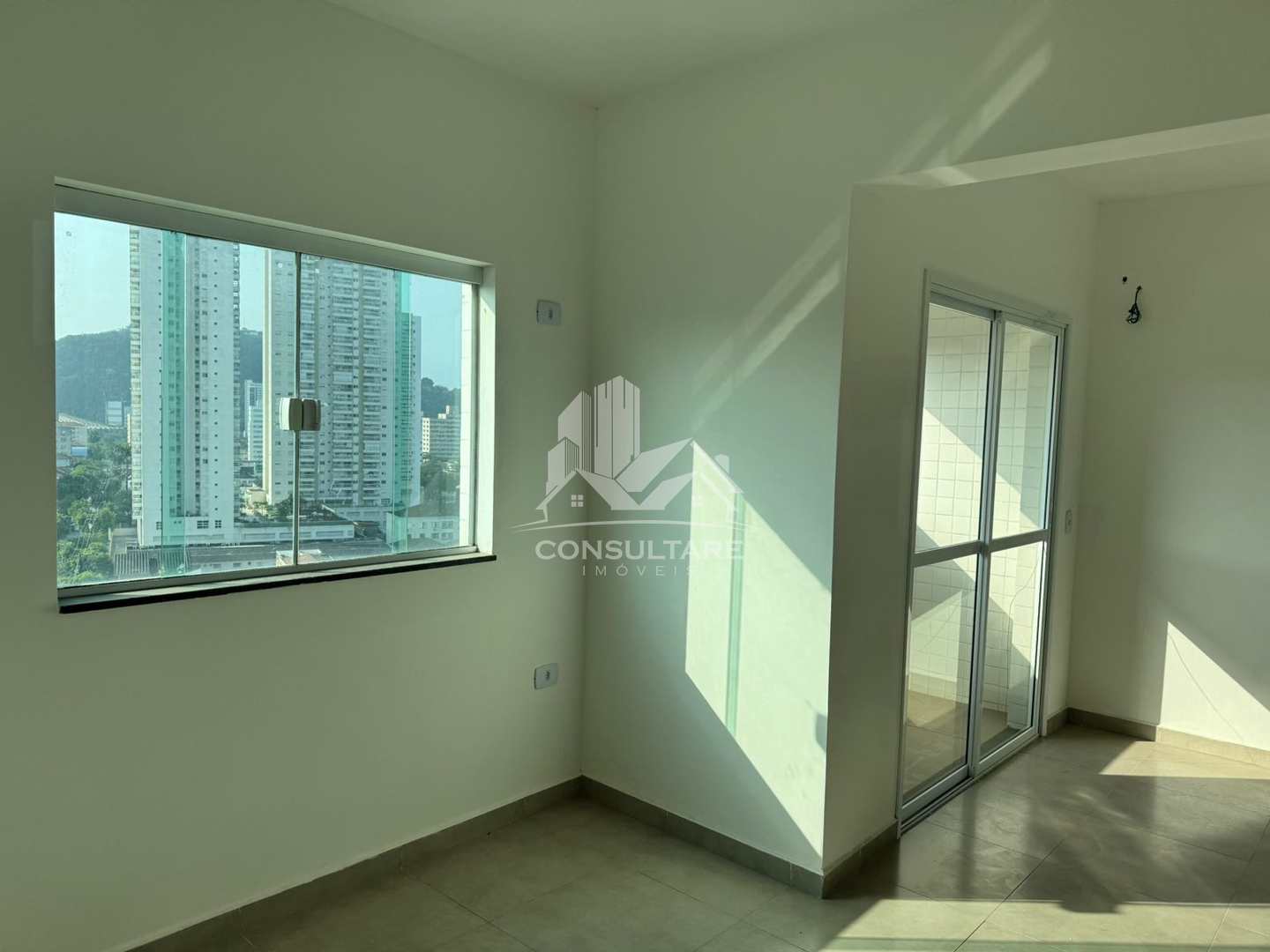 Apartamento à venda com 2 quartos, 68m² - Foto 3