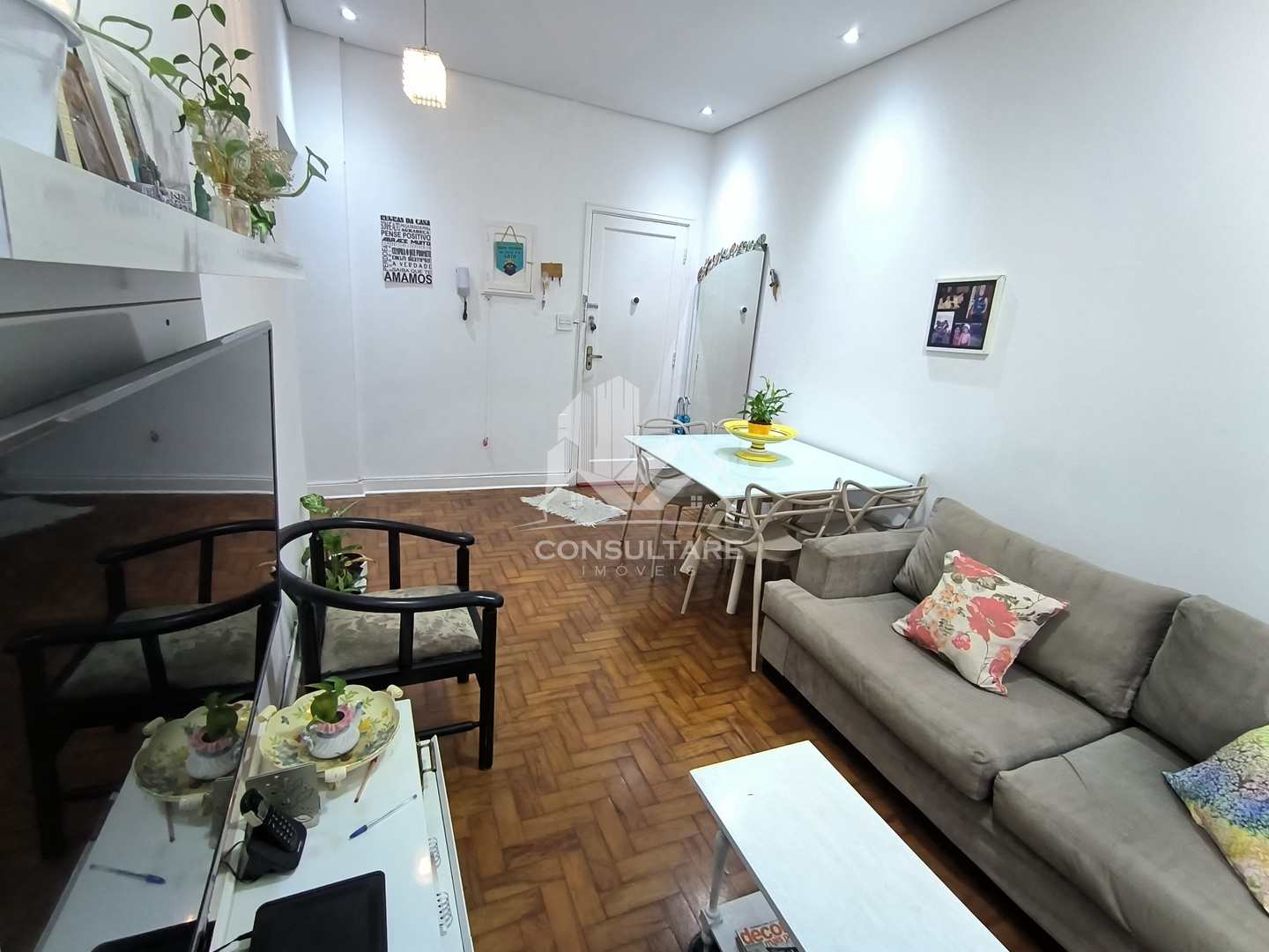 Apartamento à venda com 2 quartos, 78m² - Foto 3