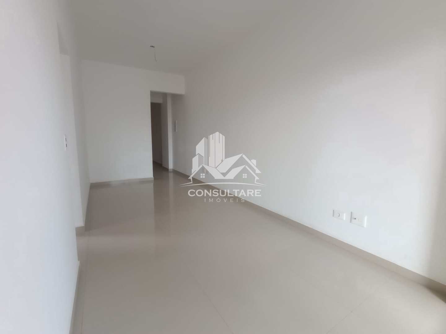 Apartamento à venda com 2 quartos, 68m² - Foto 2