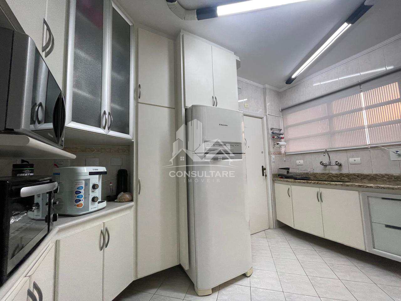 Apartamento à venda com 3 quartos, 140m² - Foto 28