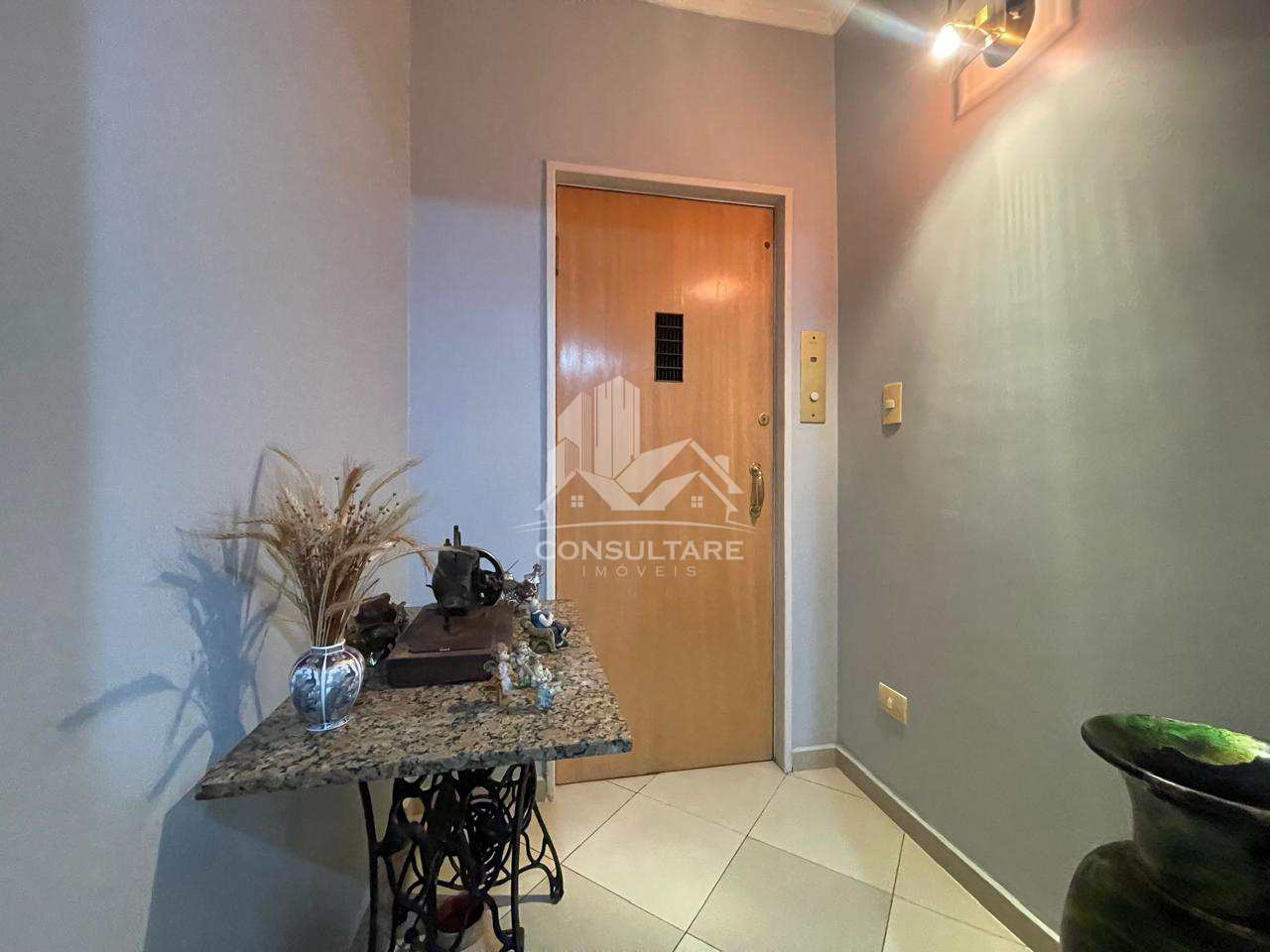 Apartamento à venda com 3 quartos, 140m² - Foto 8