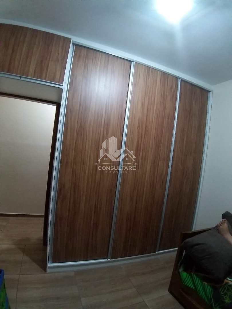 Casa à venda com 2 quartos, 68m² - Foto 18