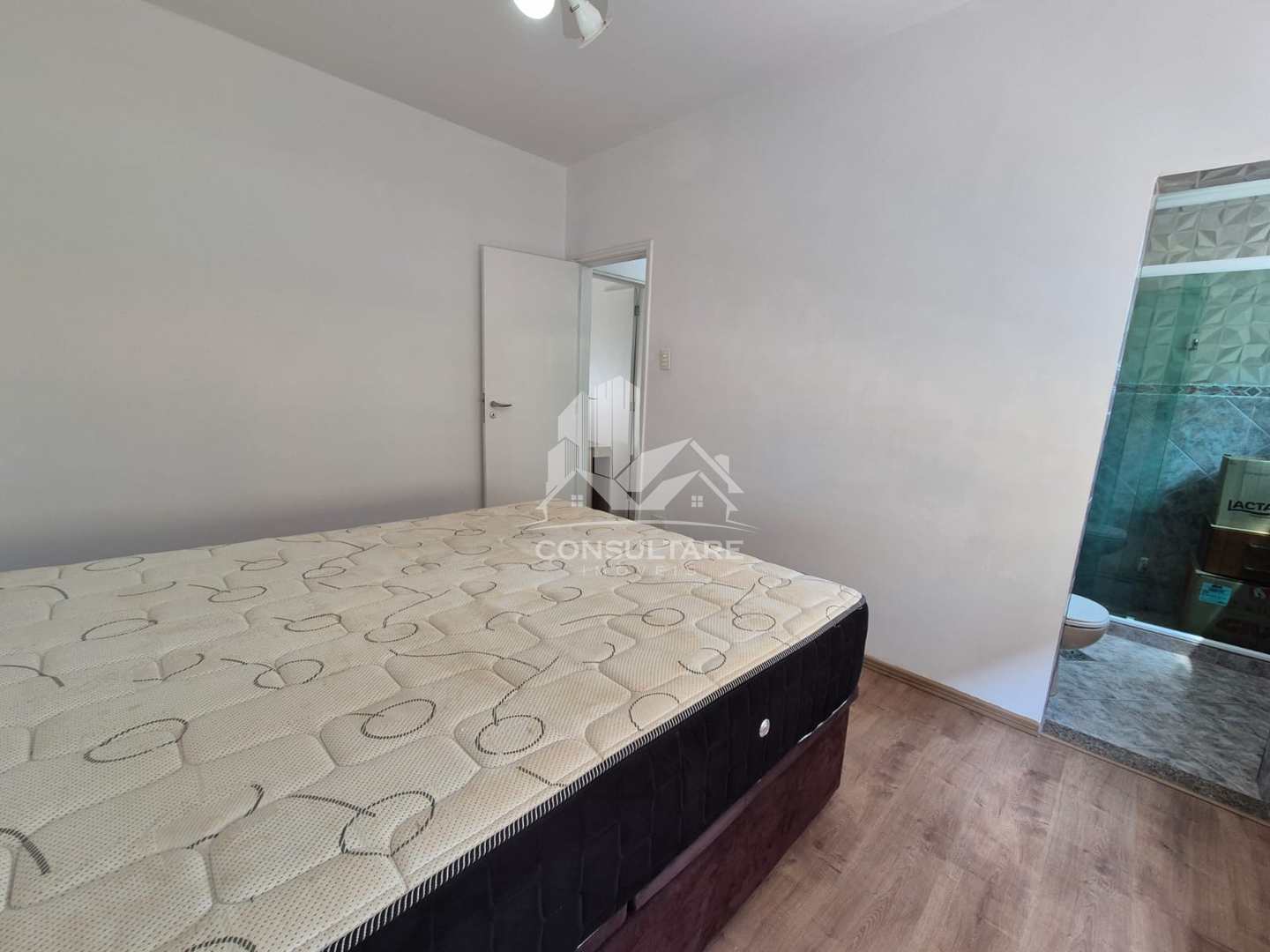 Apartamento à venda com 2 quartos, 64m² - Foto 12