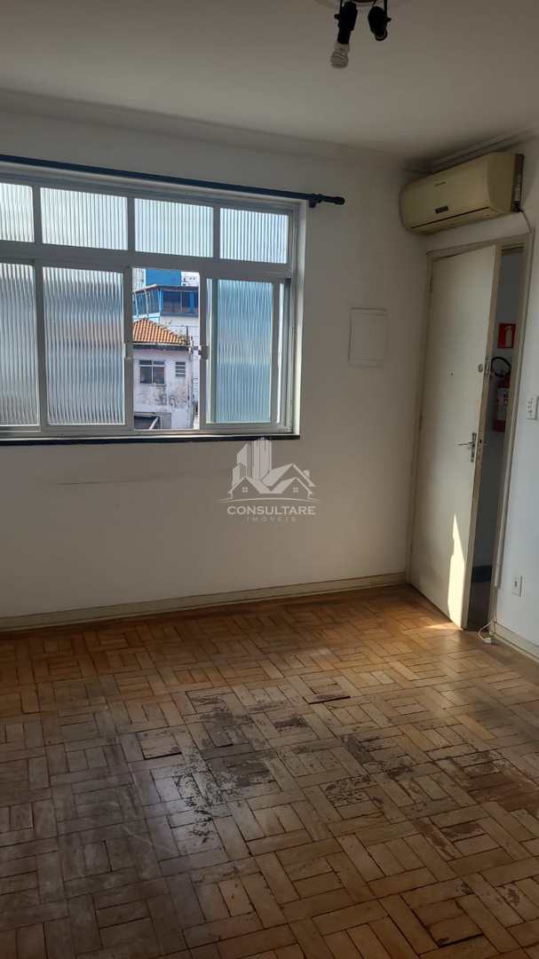 Apartamento à venda com 2 quartos, 75m² - Foto 11