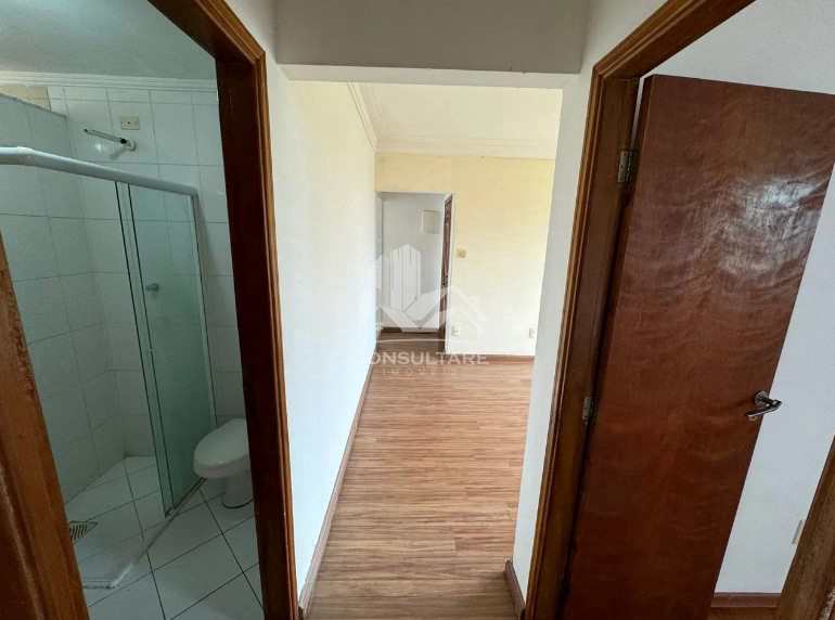 Apartamento à venda com 2 quartos, 71m² - Foto 3