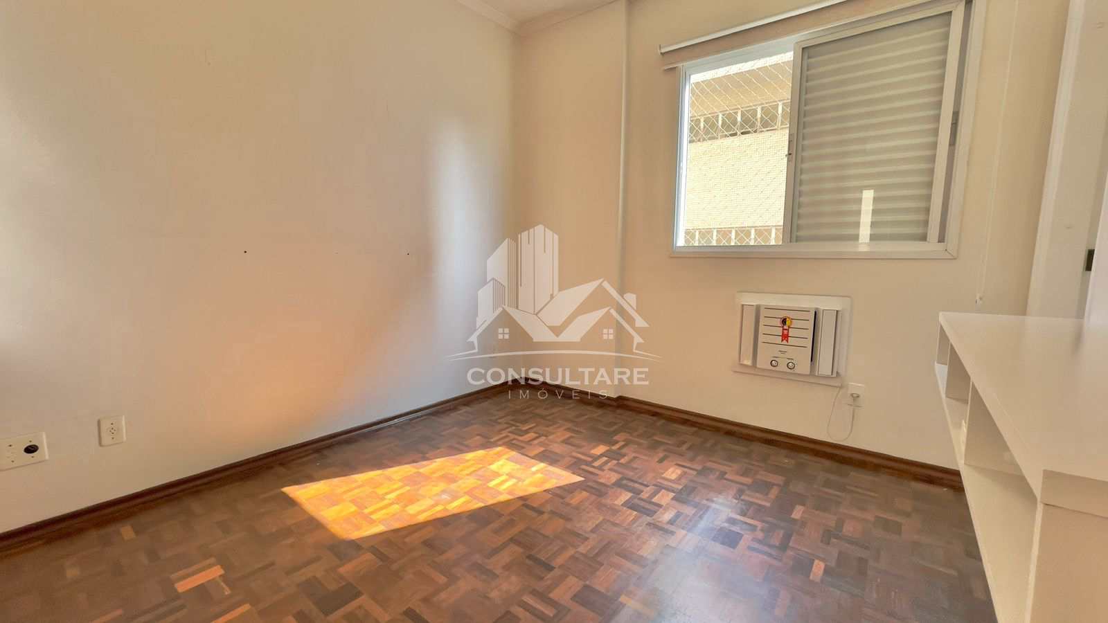 Apartamento para alugar com 3 quartos, 116m² - Foto 8