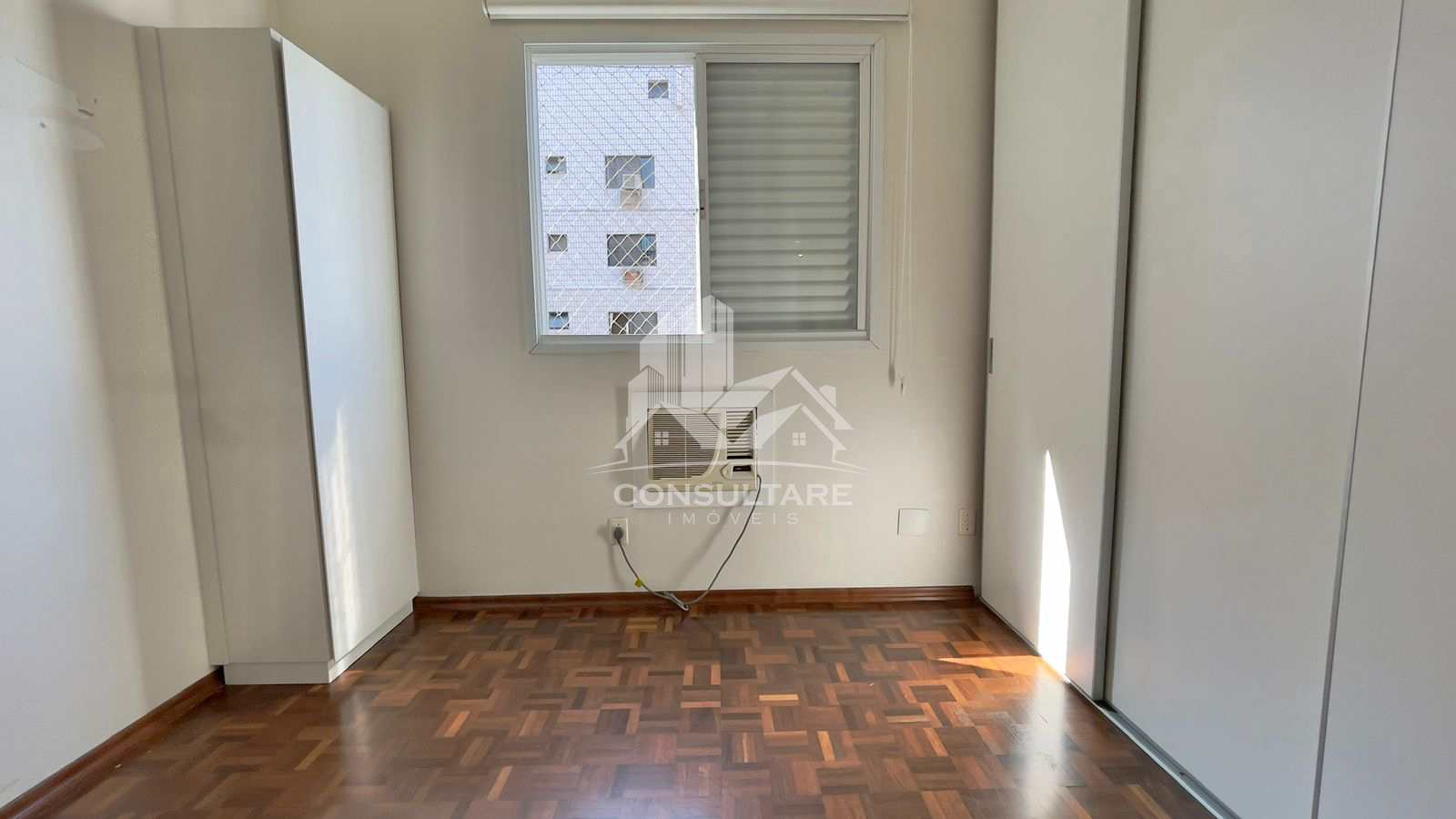 Apartamento para alugar com 3 quartos, 116m² - Foto 12