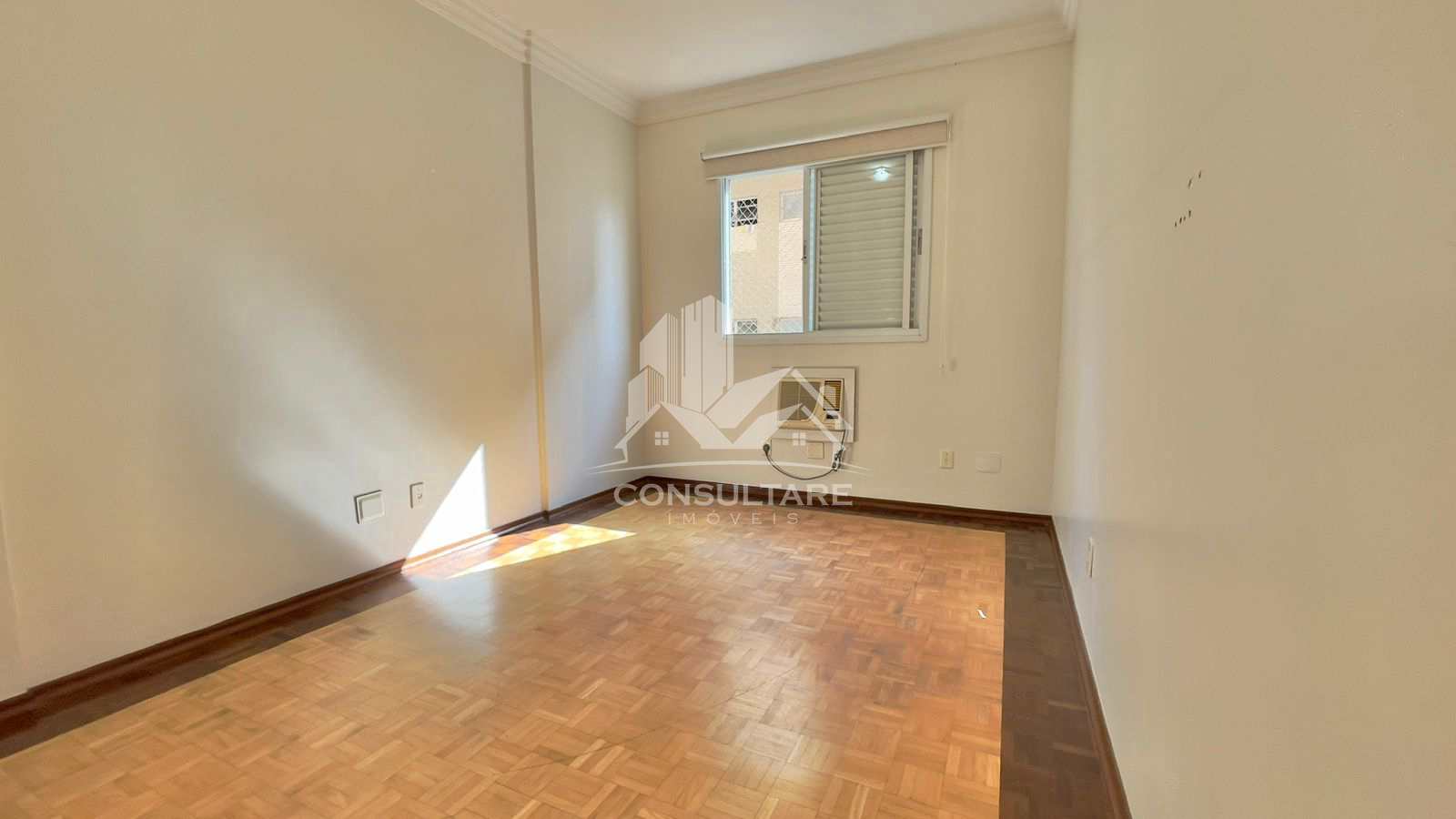 Apartamento para alugar com 3 quartos, 116m² - Foto 5