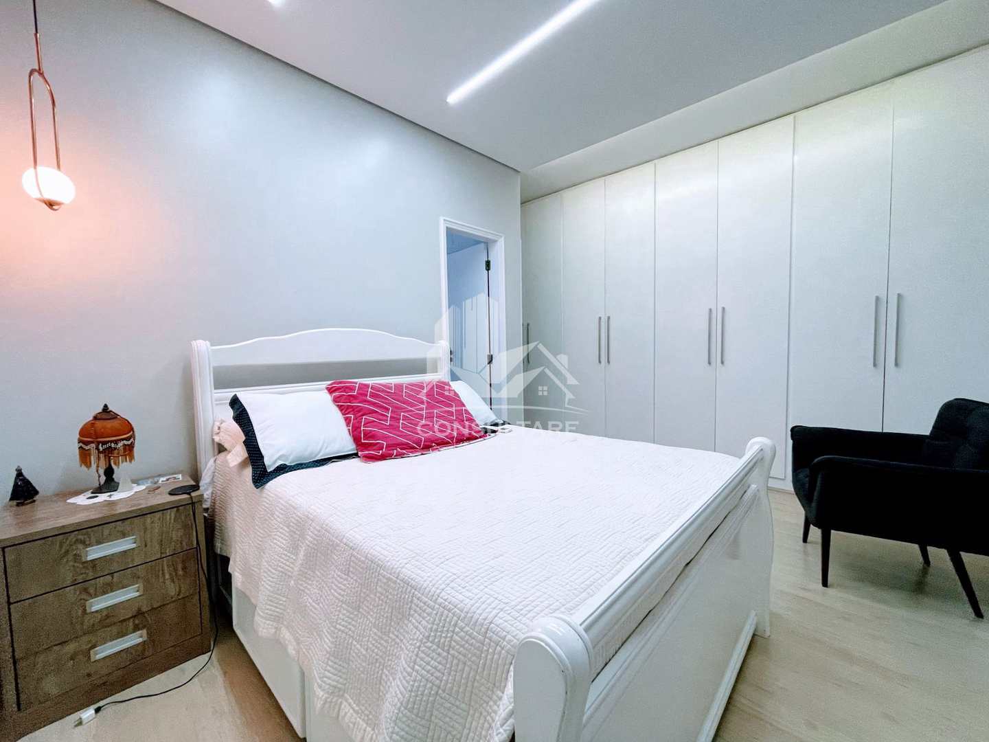 Apartamento à venda com 2 quartos, 102m² - Foto 10