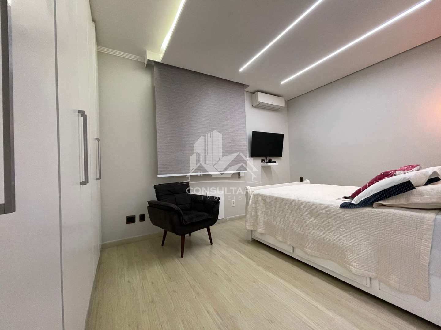 Apartamento à venda com 2 quartos, 102m² - Foto 11