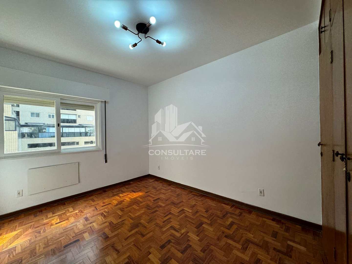 Apartamento para alugar com 3 quartos, 182m² - Foto 22