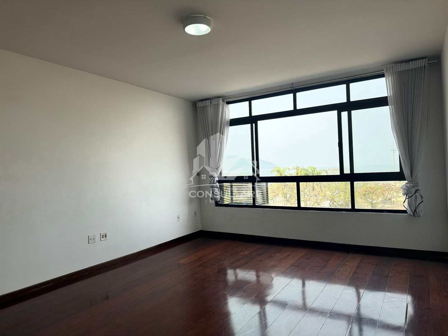 Apartamento para alugar com 3 quartos, 182m² - Foto 7