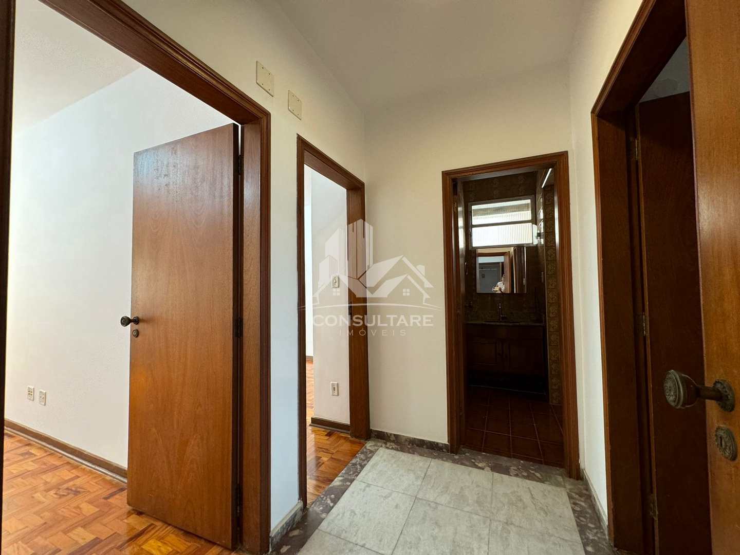 Apartamento para alugar com 3 quartos, 182m² - Foto 17