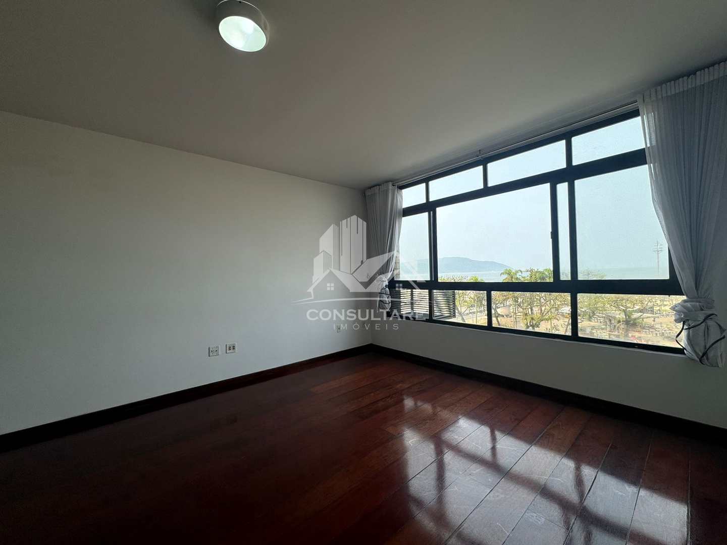 Apartamento para alugar com 3 quartos, 182m² - Foto 6