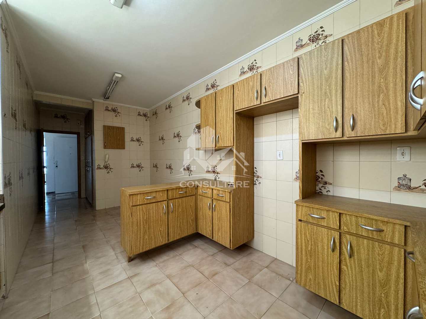 Apartamento para alugar com 3 quartos, 182m² - Foto 13