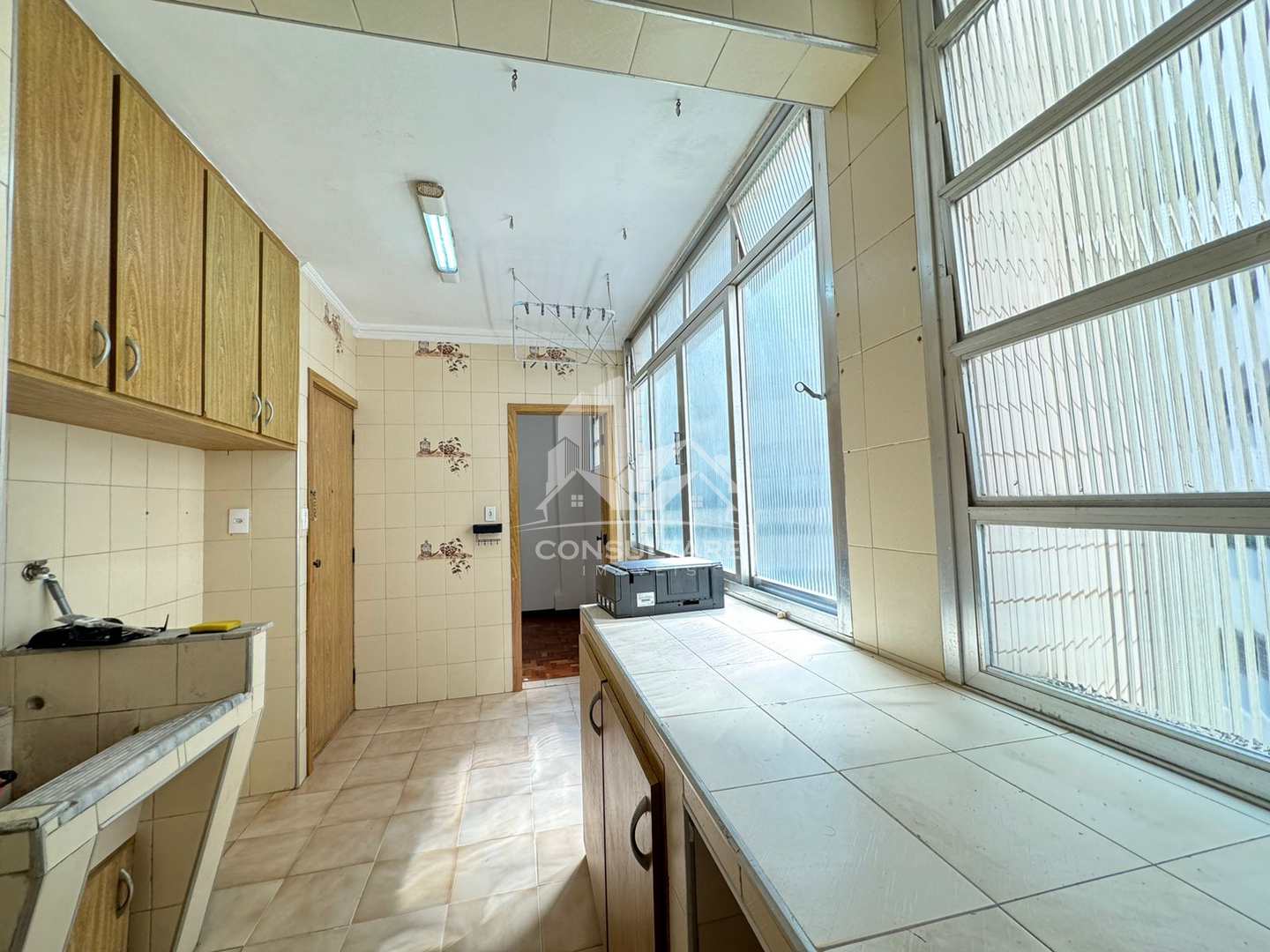 Apartamento para alugar com 3 quartos, 182m² - Foto 14