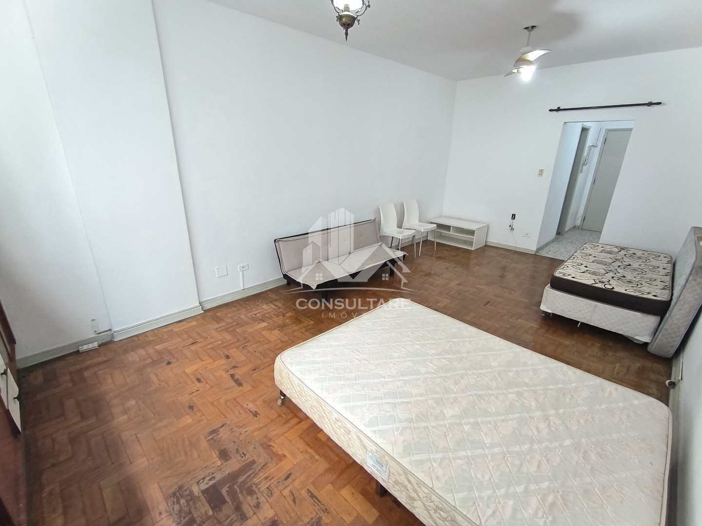 Apartamento à venda com 1 quarto, 42m² - Foto 14