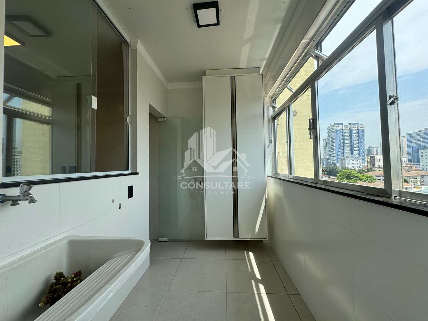 Apartamento para alugar com 2 quartos, 85m² - Foto 24