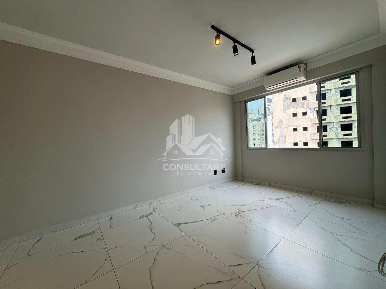 Apartamento para alugar com 2 quartos, 85m² - Foto 1