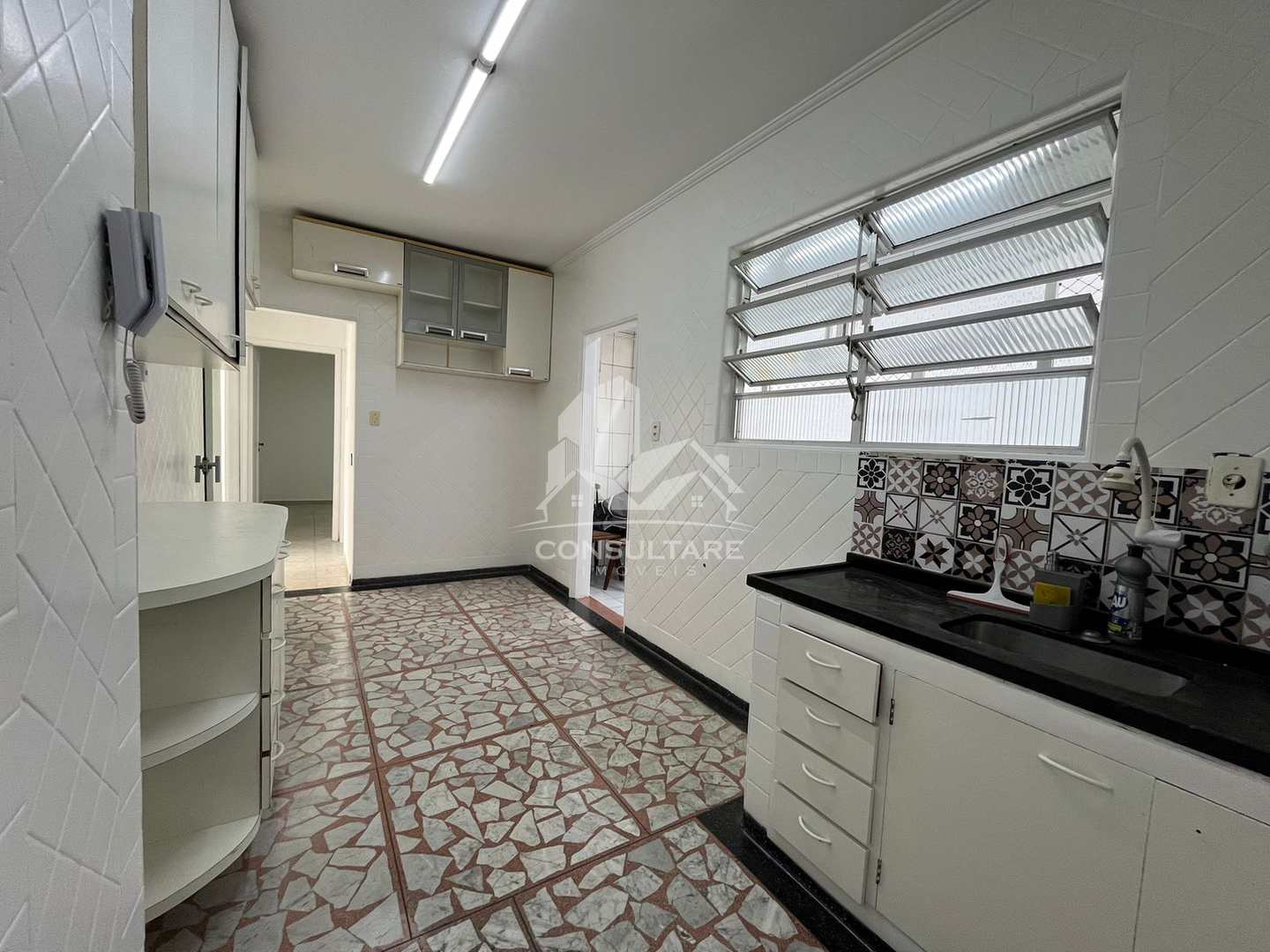 Apartamento para alugar com 2 quartos, 85m² - Foto 10