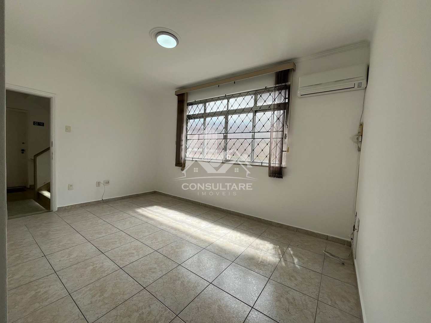 Apartamento para alugar com 2 quartos, 85m² - Foto 2