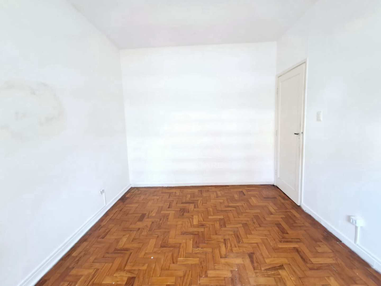 Apartamento à venda com 3 quartos, 150m² - Foto 9