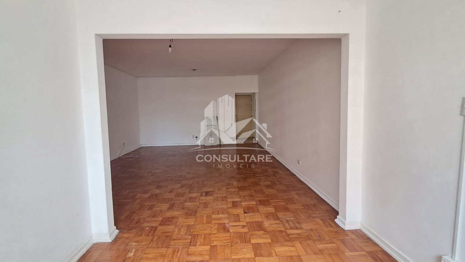 Apartamento à venda com 3 quartos, 150m² - Foto 3