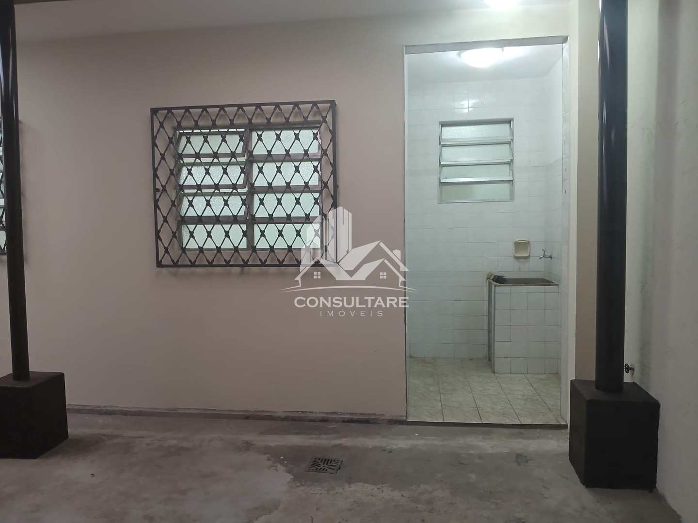 Casa para alugar com 3 quartos, 200m² - Foto 34