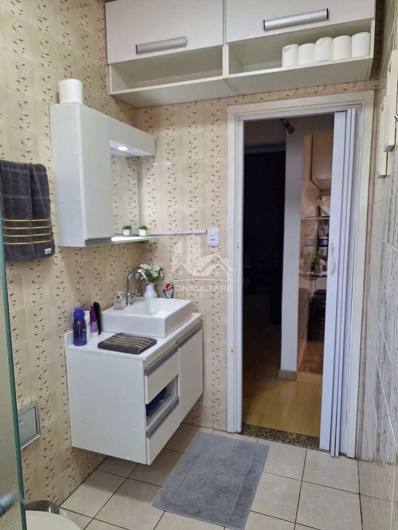 Apartamento à venda com 2 quartos, 70m² - Foto 28