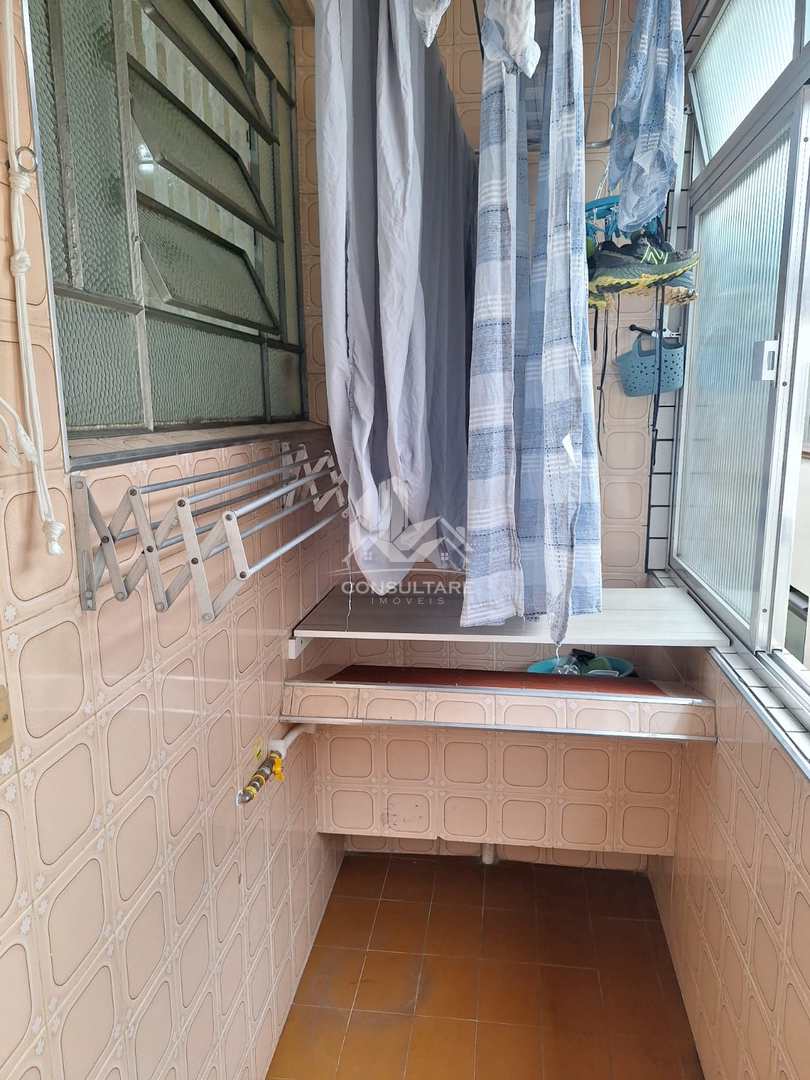 Apartamento à venda com 2 quartos, 70m² - Foto 15