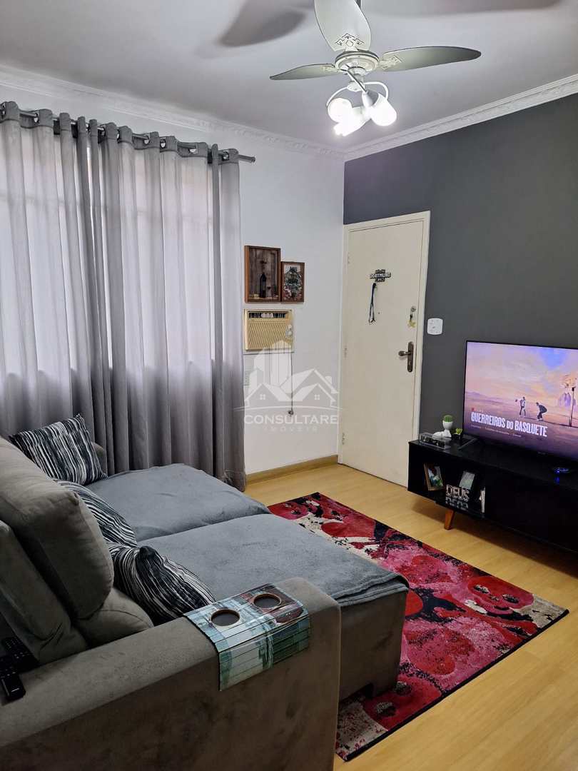 Apartamento à venda com 2 quartos, 70m² - Foto 3