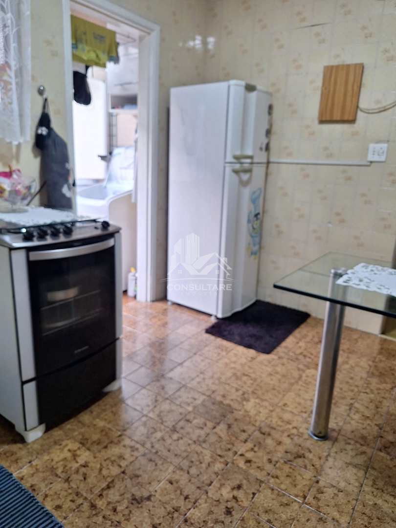 Apartamento à venda com 2 quartos, 70m² - Foto 13